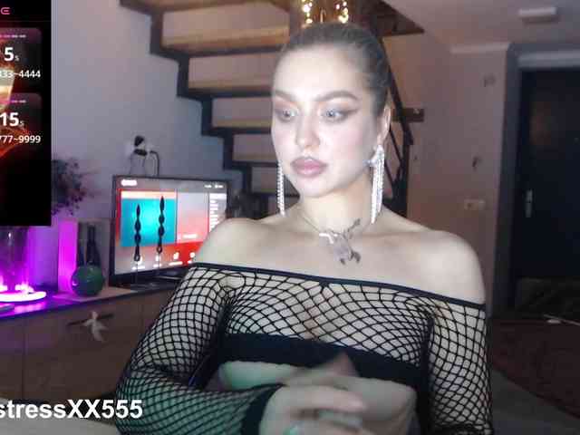 MistressX555 webcam