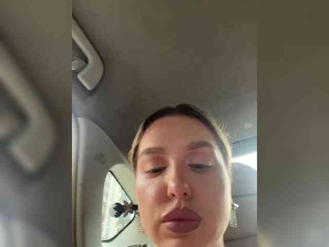 MistressX555 webcam