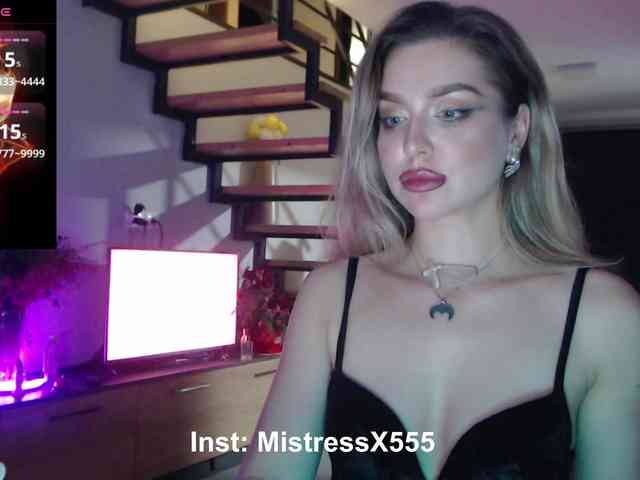 MistressX555 webcam