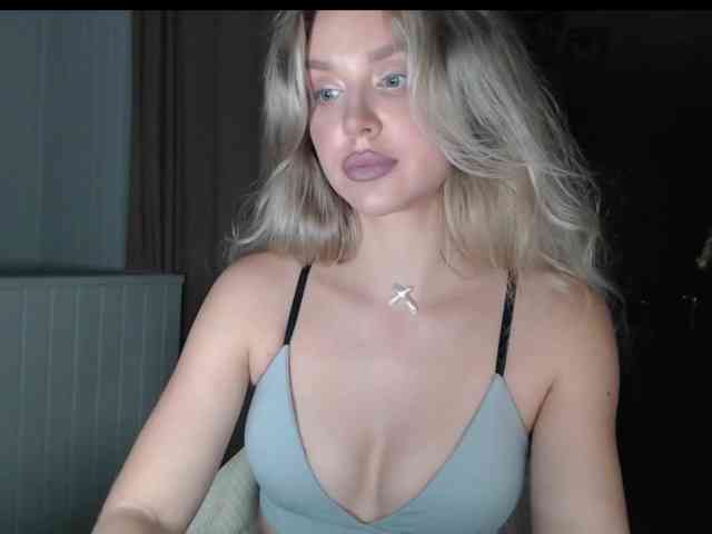 MistressX555 webcam