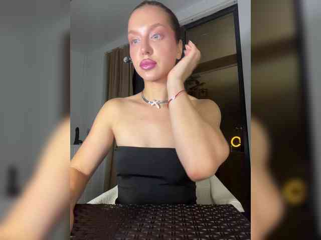 MistressX555 webcam