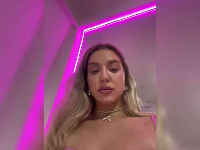 MistressX555 webcam