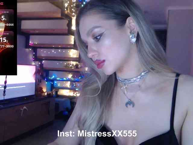 MistressX555 webcam