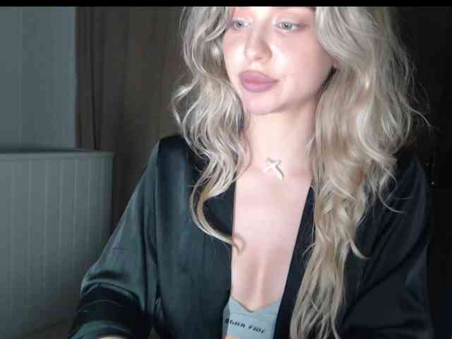 MistressX555 webcam