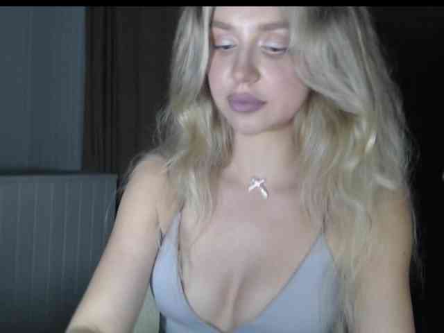 MistressX555 webcam