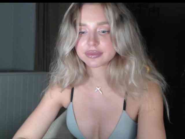 MistressX555 webcam