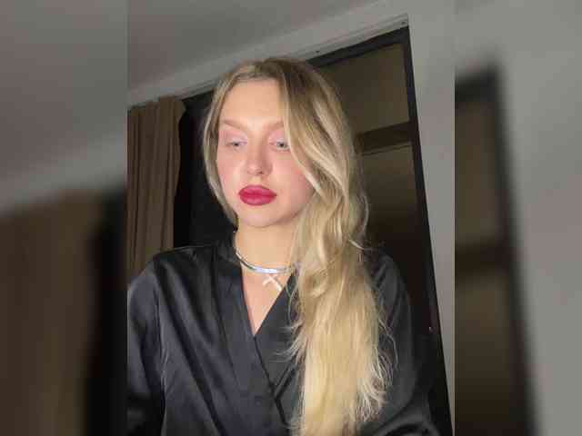 MistressX555 webcam