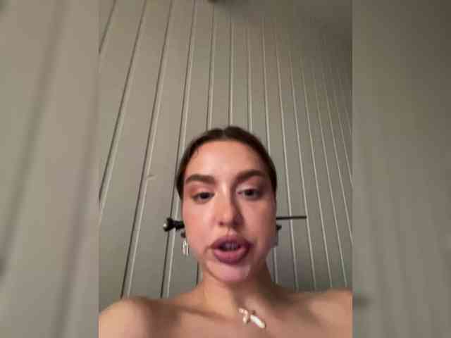 MistressX555 webcam
