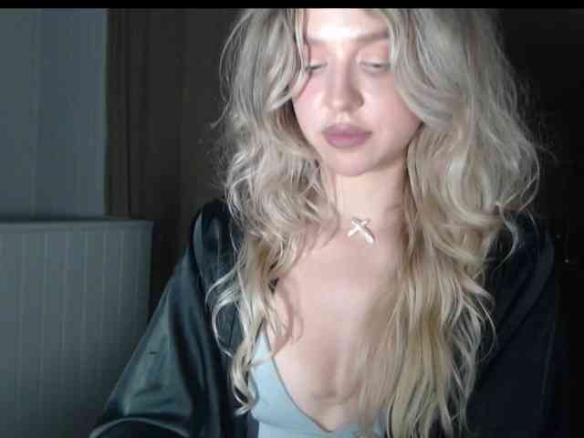 MistressX555 webcam