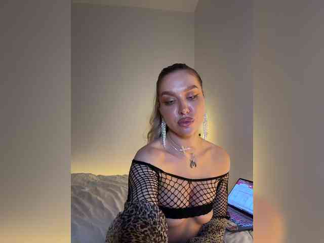 MistressX555 webcam