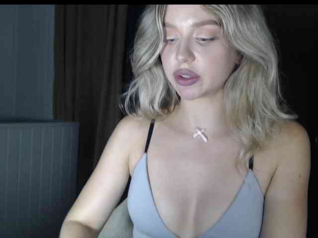 MistressX555 webcam