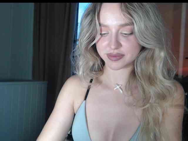 MistressX555 webcam