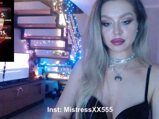 MistressX555 webcam