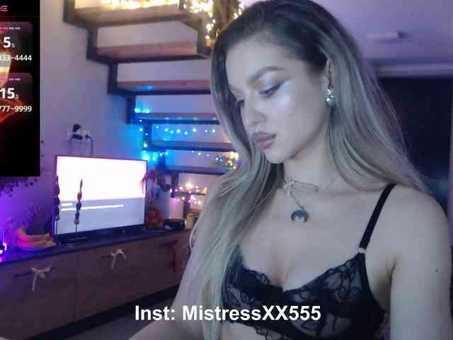 MistressX555 webcam