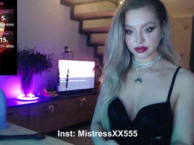 MistressX555 webcam