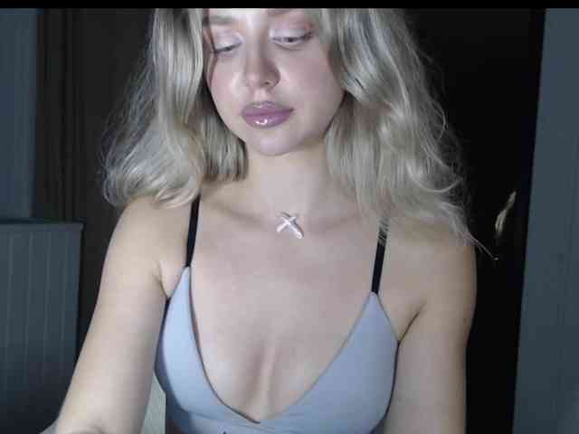 MistressX555 webcam