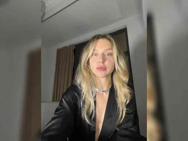 MistressX555 webcam