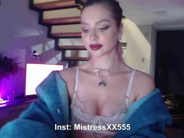 MistressX555 MistressX555