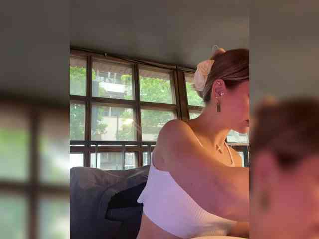 MistressX555 webcam