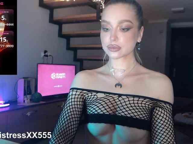 MistressX555 webcam