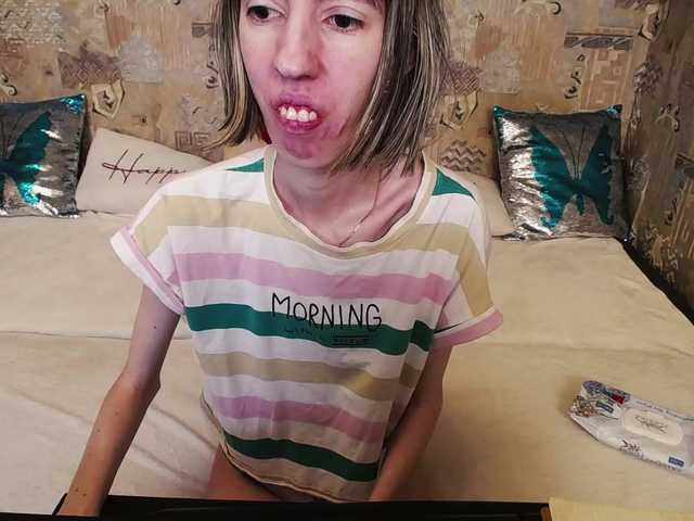 Unusual-G's BongaCams show and profile