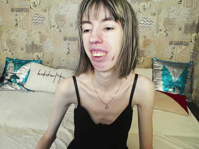 Unusual-G's BongaCams show and profile