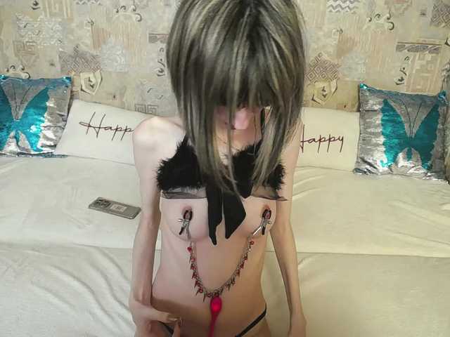 Unusual-G's BongaCams show and profile