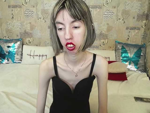 Unusual-G's BongaCams show and profile