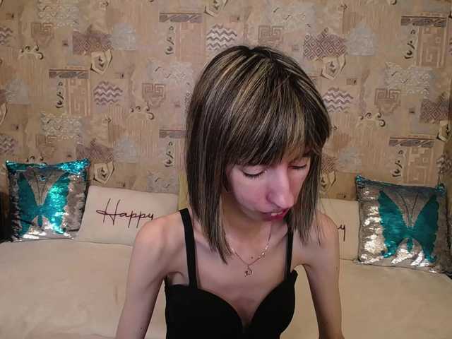 Unusual-G's BongaCams show and profile