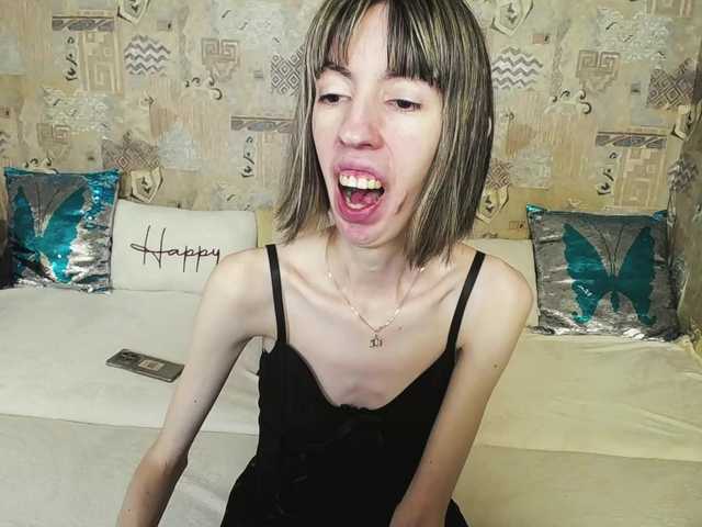 Unusual-G's BongaCams show and profile