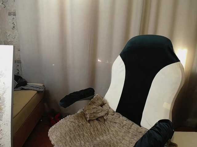 Unusual-G's BongaCams show and profile