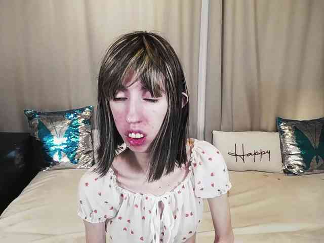 Unusual-G webcam