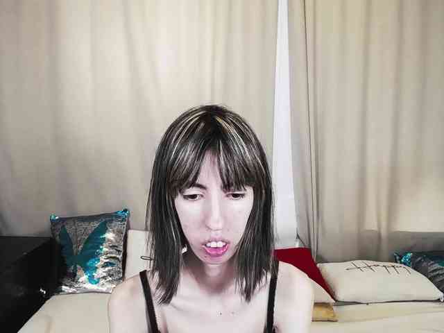 Unusual-G webcam