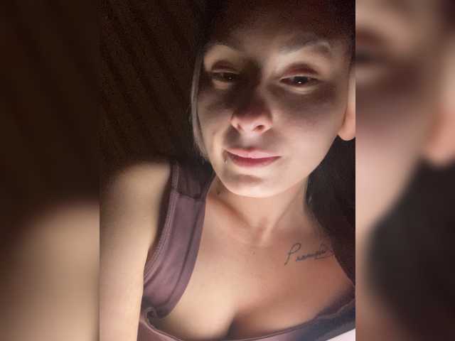 Vlas2ya1's BongaCams show and profile