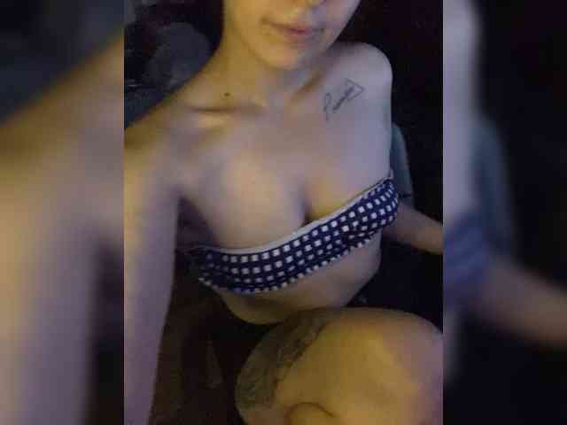 Vlas2ya1 webcam