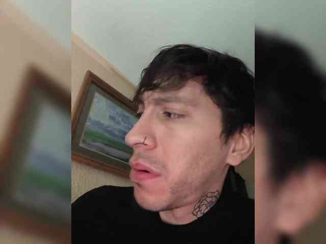Lessismore66 Live Webcam on BongaCams