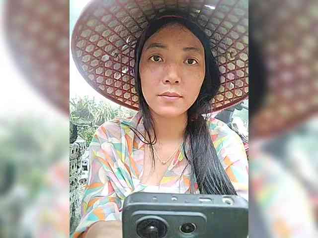 maychep webcam