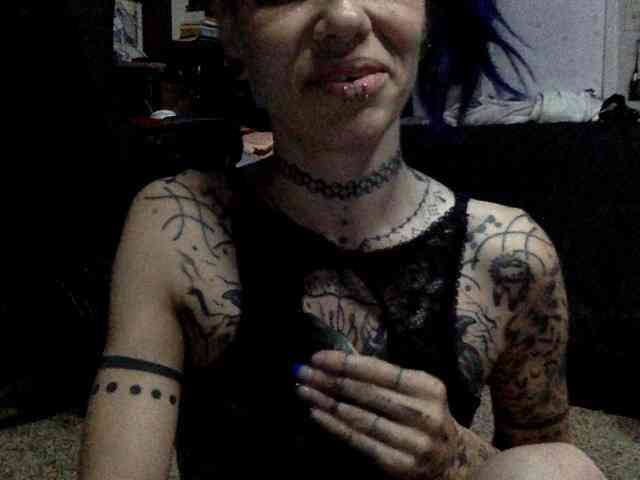 ToxicDoll webcam