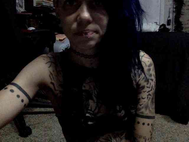 ToxicDoll webcam
