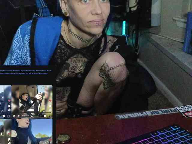 ToxicDoll webcam