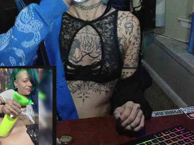 ToxicDoll webcam