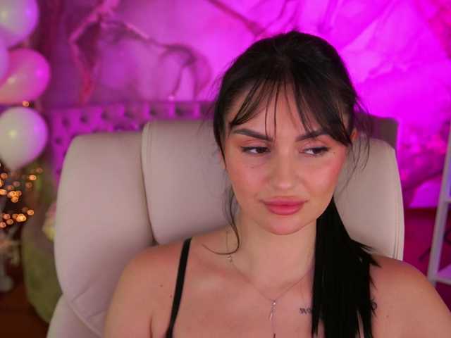 Milashaaaa's BongaCams show and profile