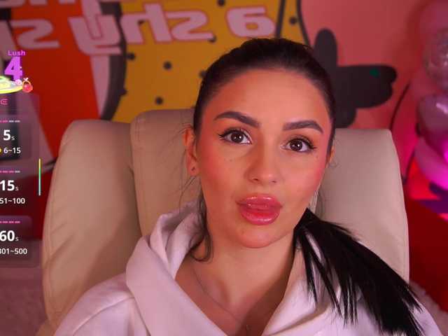 Milashaaaa's BongaCams show and profile