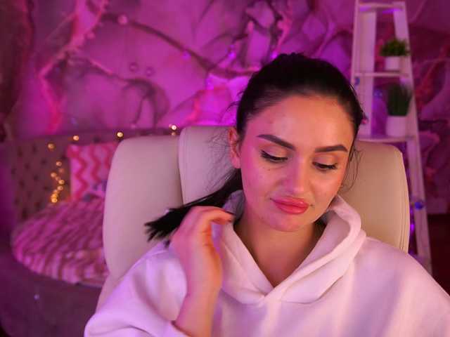 Milashaaaa's BongaCams show and profile