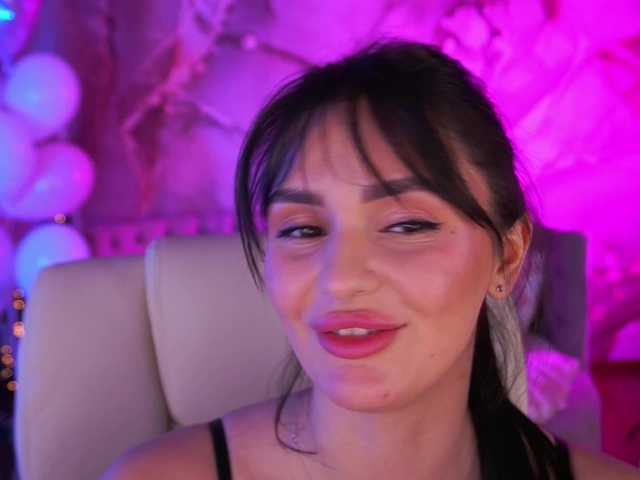 Milashaaaa's BongaCams show and profile