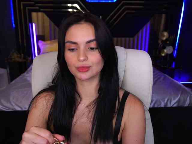 Milashaaaa webcam
