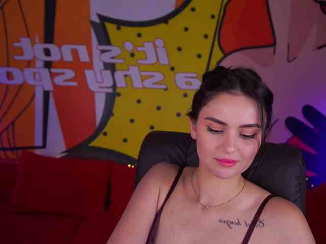 Milashaaaa webcam
