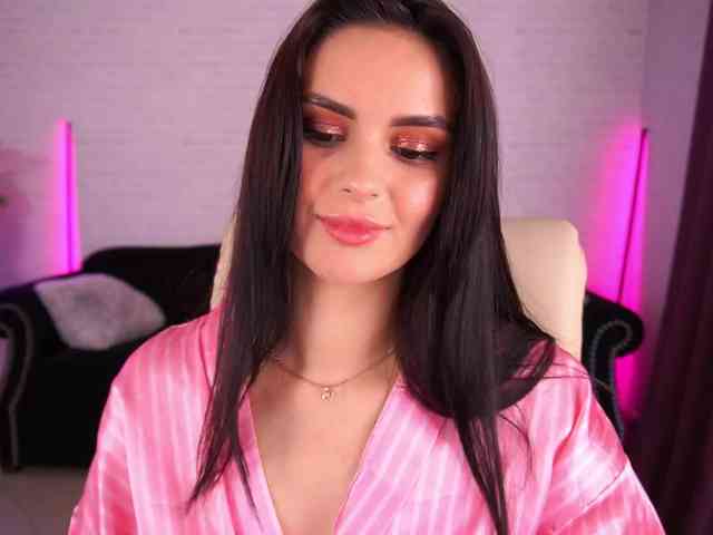 Milashaaaa webcam