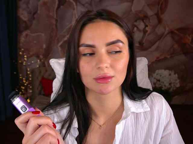 Milashaaaa webcam