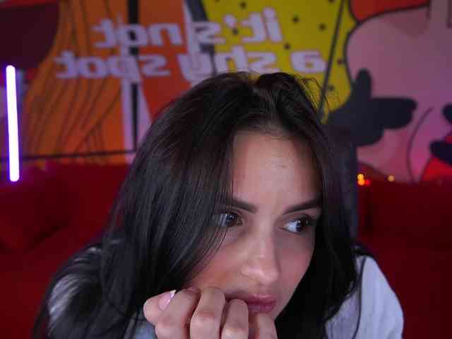 Milashaaaa webcam